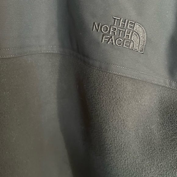 Mens Grey The Northface winter jacket - Picture 5 of 6